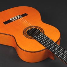 Load image into Gallery viewer, 2007 Jose Ramirez FL2 Flamenco Guitar (Pre-owned)