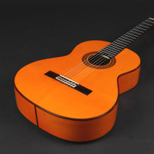 Load image into Gallery viewer, 2007 Jose Ramirez FL2 Flamenco Guitar (Pre-owned)