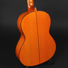 Load image into Gallery viewer, 2007 Jose Ramirez FL2 Flamenco Guitar (Pre-owned)
