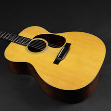 Load image into Gallery viewer, 2021 Martin OOO-18 (Pre-owned)