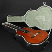 Load image into Gallery viewer, 1989 Jose Ruiz Pedregosa Classical Guitar (Pre-owned)