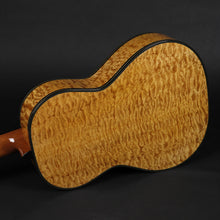 Load image into Gallery viewer, 2010 Rohan Lowe Model 8 Classical Guitar (Pre-owned)