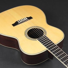 Load image into Gallery viewer, 2015 Kim Walker Style A Deluxe OM (Pre-owned)