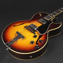 Load image into Gallery viewer, 1969 Gibson ES-175 Sunburst