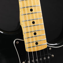 Load image into Gallery viewer, 1977 Fender Stratocaster Maple Neck - Black  (Pre-owned)