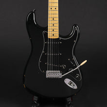 Load image into Gallery viewer, 1977 Fender Stratocaster Maple Neck - Black  (Pre-owned)