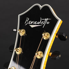 Load image into Gallery viewer, 2008 Benedetto Manhattan Left-handed Archtop - Honey Blonde (Pre-owned)