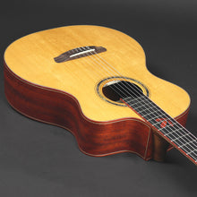 Load image into Gallery viewer, 2021 Dowina Master Series Hybrid Cutaway Nylon (Pre-owned)