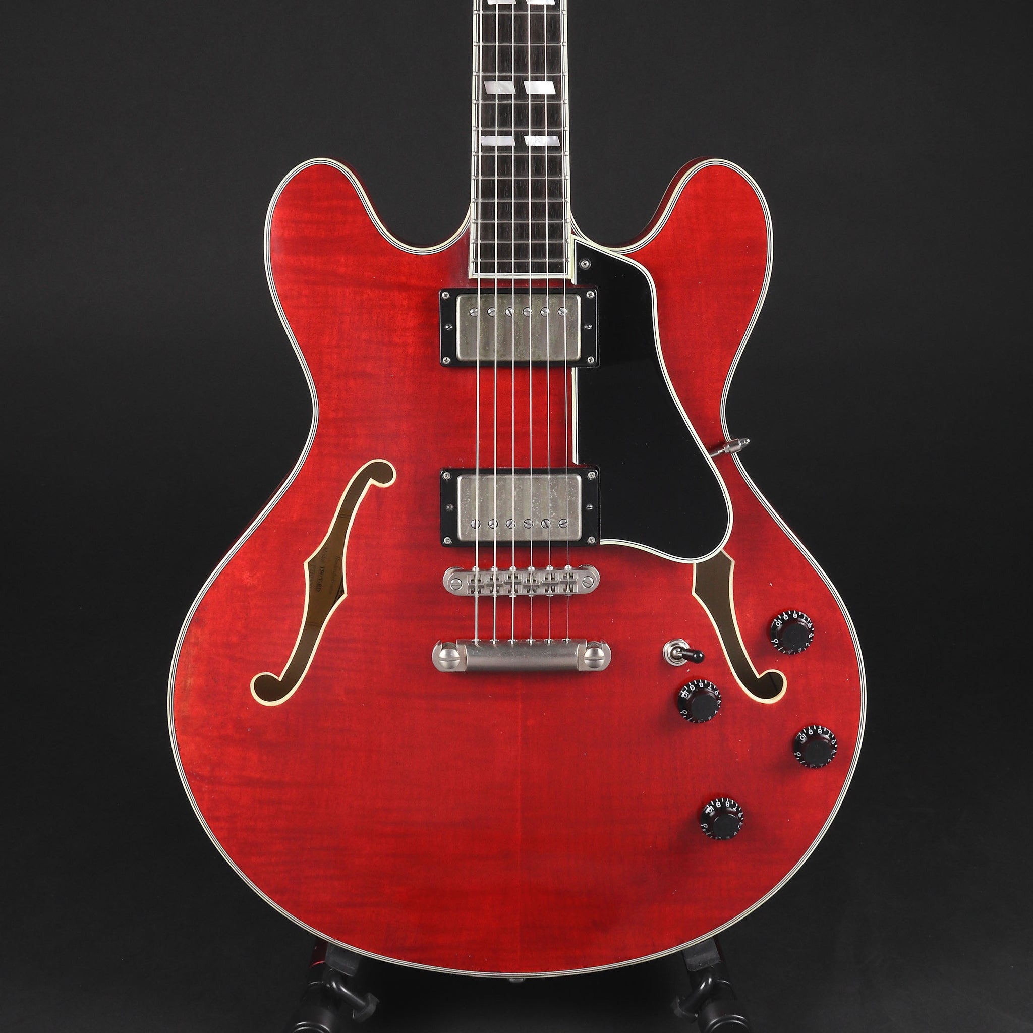 Eastman T59/v-RD Antique Red Varnish Finish #3003