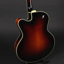 Load image into Gallery viewer, 2005 Eastman AR810CE 17" Archtop - Sunburst (Pre-owned)