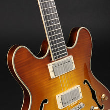 Load image into Gallery viewer, Eastman T186MX-GB Thinline Goldburst #1998