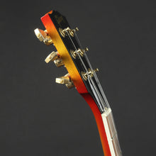 Load image into Gallery viewer, 2004 Gibson ES-137 Classic - Heritage Cherry Sunburst (Pre-owned)