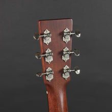 Load image into Gallery viewer, 2013 Martin 00-18v Sitka/Mahogany (Pre-owned)