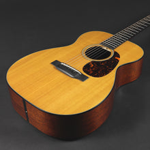 Load image into Gallery viewer, 2013 Martin 00-18v Sitka/Mahogany (Pre-owned)