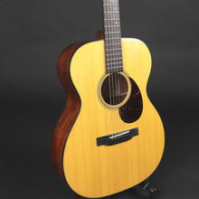 Load image into Gallery viewer, 2018 Martin Custom Shop 000 14-Fret Sinker Mahogany (Pre-owned)