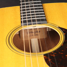 Load image into Gallery viewer, 2018 Martin Custom Shop 000 14-Fret Sinker Mahogany (Pre-owned)