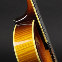 Load image into Gallery viewer, 2006 Mike Vanden Martin Taylor Artistry Archtop