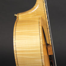 Load image into Gallery viewer, 2012 Mike Vanden Maya Archtop (Pre-owned)