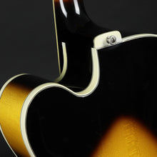 Load image into Gallery viewer, 1976 Gibson L5-C Sunburst (Pre-owned)