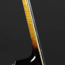 Load image into Gallery viewer, 1976 Gibson L5-C Sunburst (Pre-owned)