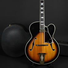 Load image into Gallery viewer, 1976 Gibson L5-C Sunburst (Pre-owned)
