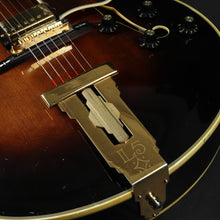 Load image into Gallery viewer, 1979 Gibson L5-CES Sunburst (Pre-owned)