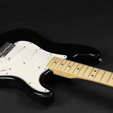 Load image into Gallery viewer, 1989 Fender Stratocaster Plus Deluxe - Black (Pre-owned)