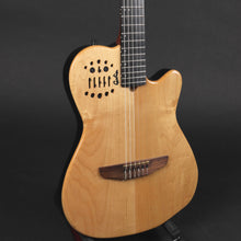 Load image into Gallery viewer, Godin Multiac Nylon SA w/Roland GR33 Guitar Synth (Pre-owned)