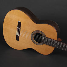 Load image into Gallery viewer, Altamira N300 Classical Guitar