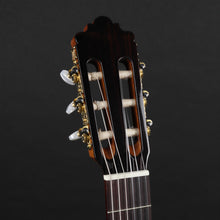 Load image into Gallery viewer, Altamira N300 Classical Guitar
