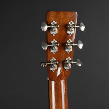 Load image into Gallery viewer, Atkin D37 - Aged Finish #3648