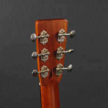 Load image into Gallery viewer, Atkin OOO37 - Aged Finish #2201 (Pre-owned)