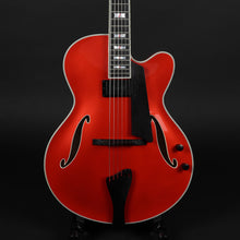 Load image into Gallery viewer, Benedetto Cinnamon Pearl 16B Custom Archtop (Pre-owned)