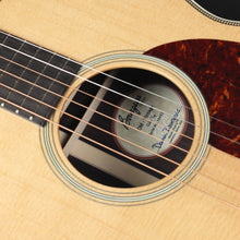 Load image into Gallery viewer, Bourgeois OM Vintage Sitka/Rosewood #10402