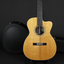 Load image into Gallery viewer, Bourgeois Down East Series Soloist OMCE w/LR Baggs HiFi
