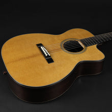 Load image into Gallery viewer, Bourgeois Down East Series Soloist OMCE w/LR Baggs HiFi