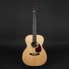 Load image into Gallery viewer, Bourgeois OM Vintage Sitka/Rosewood #10402