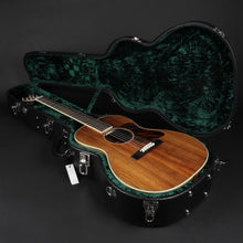 Load image into Gallery viewer, Bourgeois DownEast Hawaiian Bourgeois Blues LDBB