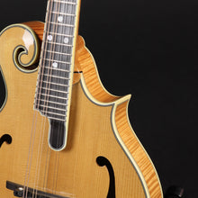 Load image into Gallery viewer, Bourgeois M5-F Mandolin - Natural