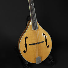 Load image into Gallery viewer, Bourgeois M5A A-Style Mandolin - M0823108