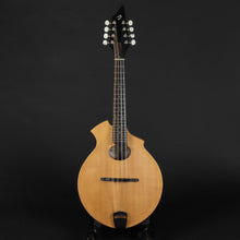 Load image into Gallery viewer, 2007 Breedlove Quartz KO Mandolin (Pre-owned)