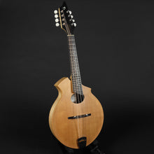 Load image into Gallery viewer, 2007 Breedlove Quartz KO Mandolin (Pre-owned)