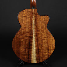 Load image into Gallery viewer, Breedlove Master Class &#39;Moon Dancer&#39; Left-handed (Pre-owned)