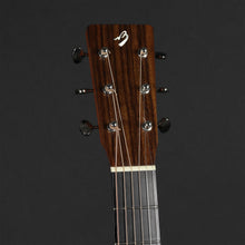 Load image into Gallery viewer, 2006 Breedlove OMR Deluxe Revival Series (Pre-owned)