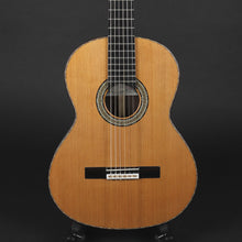 Load image into Gallery viewer, 1998 Amalio Burguet Model 2M Cedar (Pre-owned) w/case