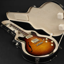 Load image into Gallery viewer, Collings I-35 DLX Tobacco Sunburst (Pre-owned)