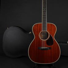 Load image into Gallery viewer, Collings OM2H All-Mahogany (Pre-owned)