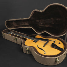 Load image into Gallery viewer, Comins GCS-16-1 Archtop Vintage Blonde #118231