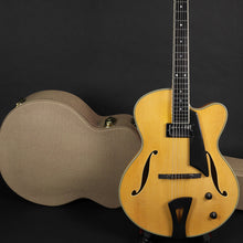Load image into Gallery viewer, Comins GCS-16-1 Archtop Vintage Blonde #118251
