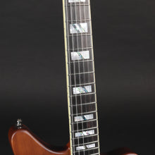 Load image into Gallery viewer, D&#39;Angelico Deluxe Bedford SH Matte Walnut (Ex-demo)